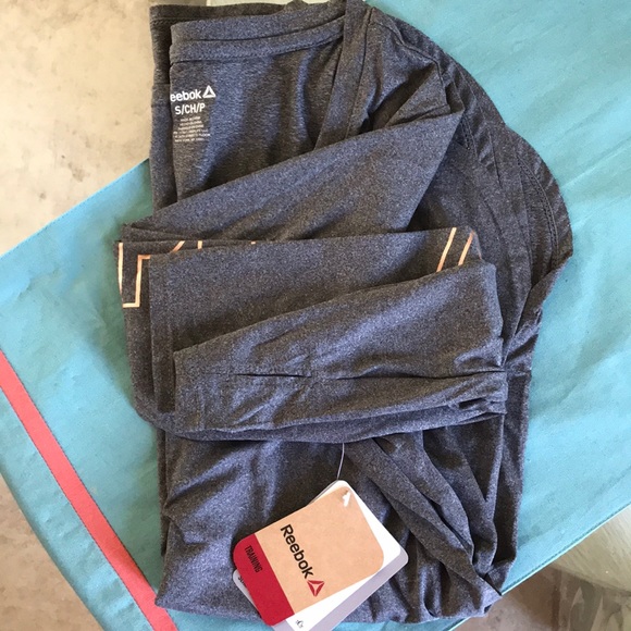 Reebok Training Athletic Top - Picture 4 of 8